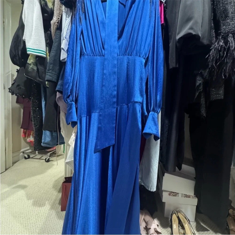 Bronx and Bonco Elegant Blue V-Neck Long Sleeve Maxi Dress with Belt - Picture 6 of 7